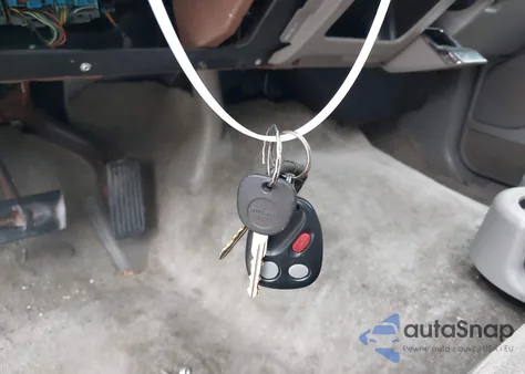 2004 Chevrolet Tahoe Ls из США, поврежденный, VIN 1GNEK13T04J207944